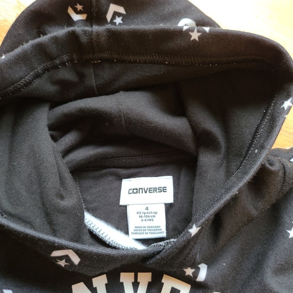 Bundle of 4T tops - Picture 6 of 6